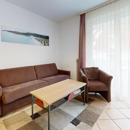 Appartementhaus Binzer Sterne 09 *