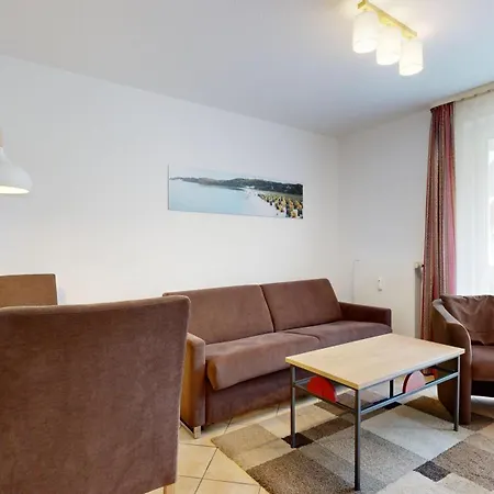 Appartementhaus Binzer Sterne 09 *