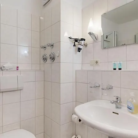 Appartementhaus Binzer Sterne 09 Apartman